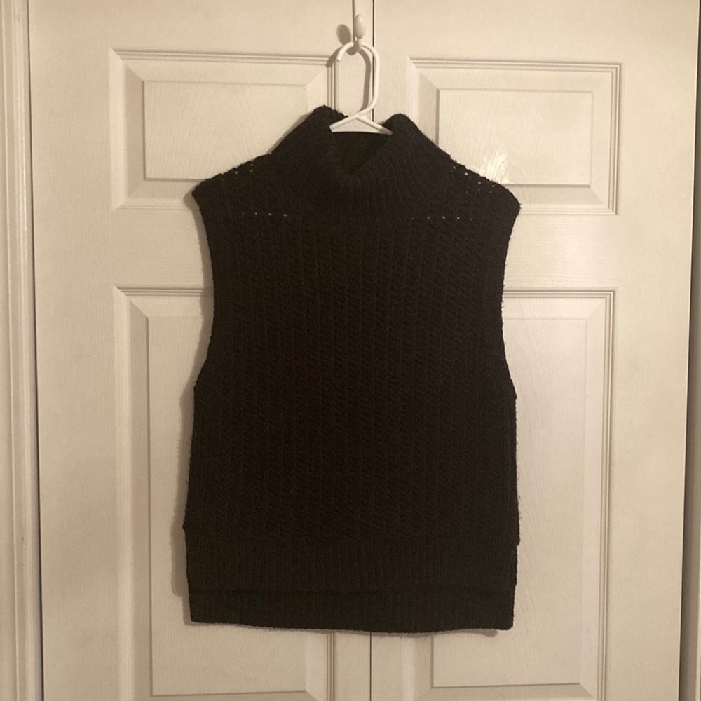 Banana Republic Turtleneck Sweater Vest
